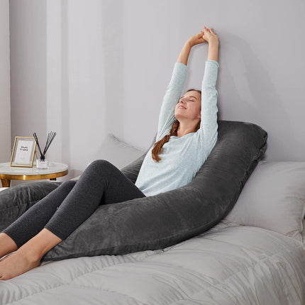 Jastëk për gra shtatëzana në formë U-je