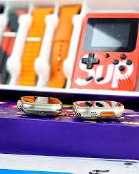 H50 Ultra SmartWatch, 8 rripa, 1 konsole me 400 lojera, 1 mbrojtese silikoni