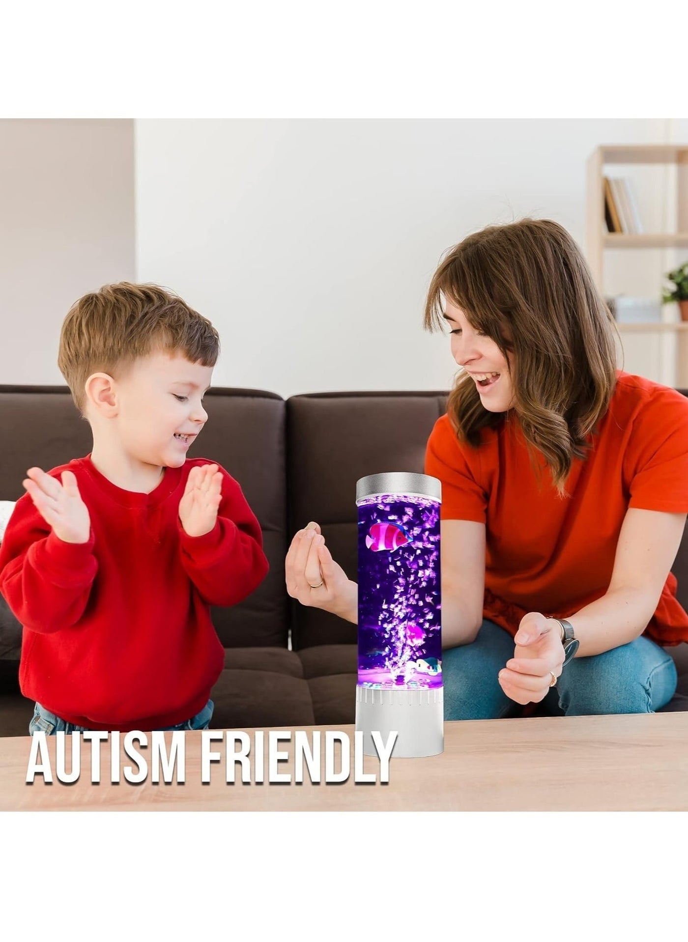 Akuarium me drita LED dhe peshq